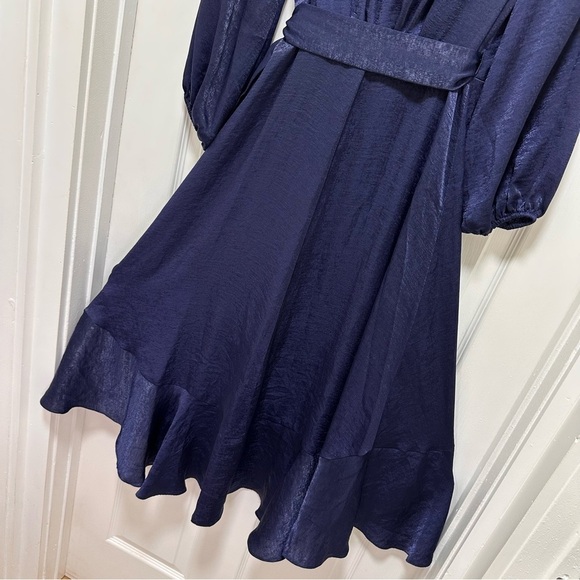 Gal Meets Glam Jennifer Long Sleeve Satin Wrap Midi Dress Size 2 - Picture 12 of 13